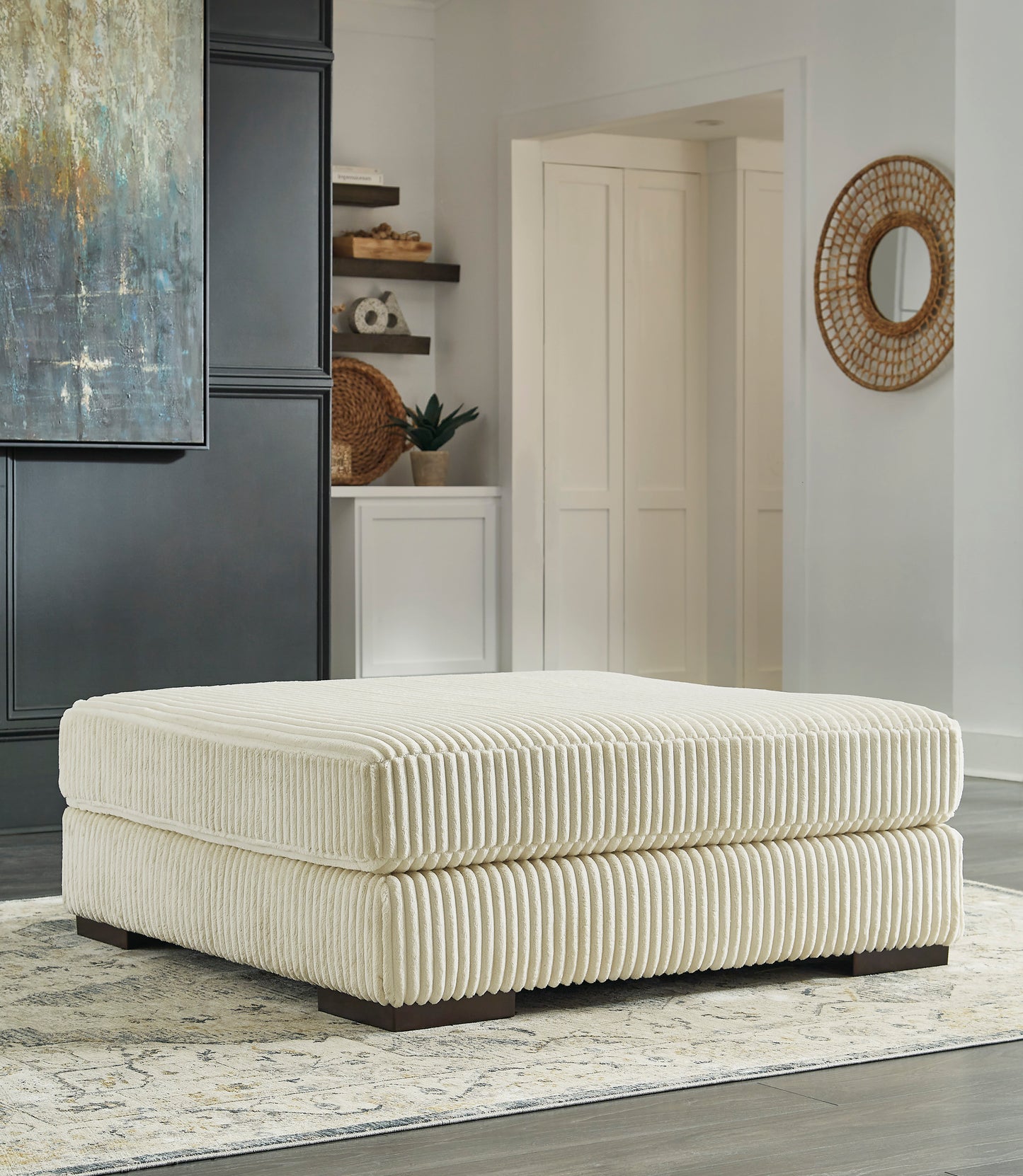 Lindyn Collection