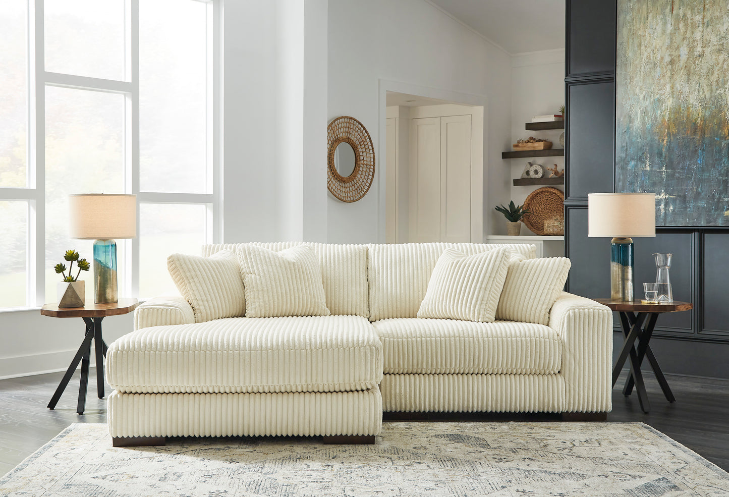 Lindyn Collection