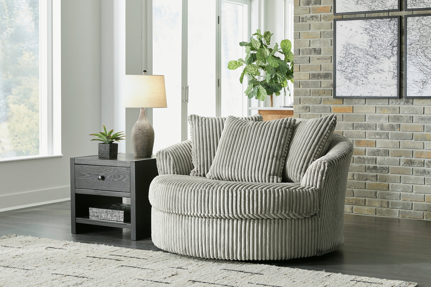 Lindyn Collection