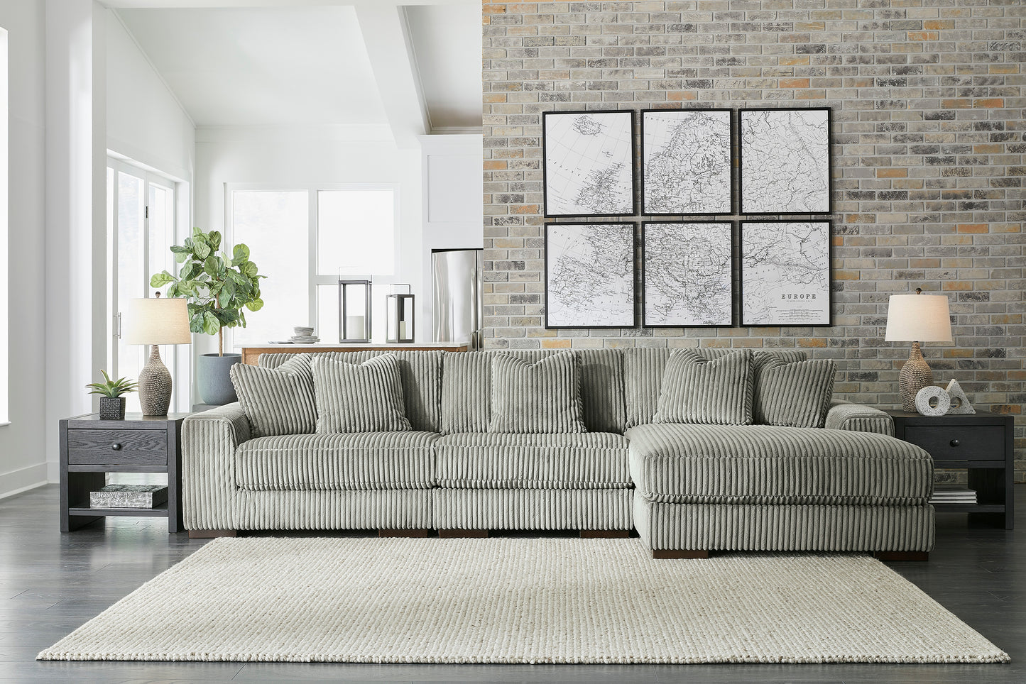Lindyn Collection