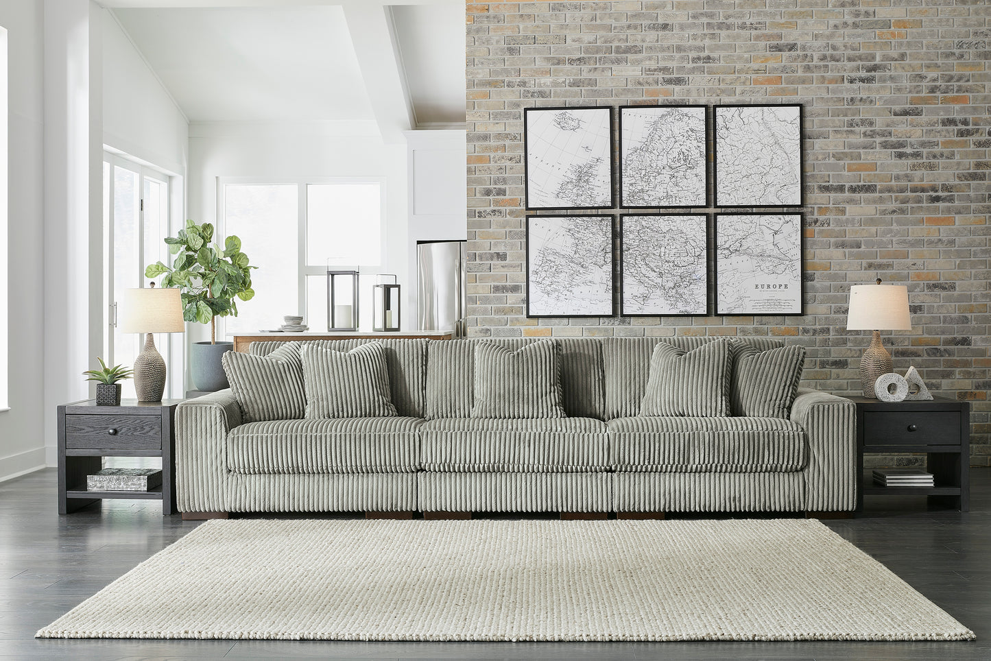 Lindyn Collection