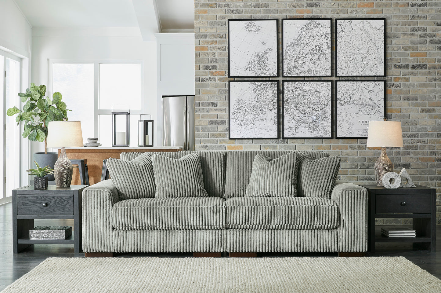 Lindyn Collection