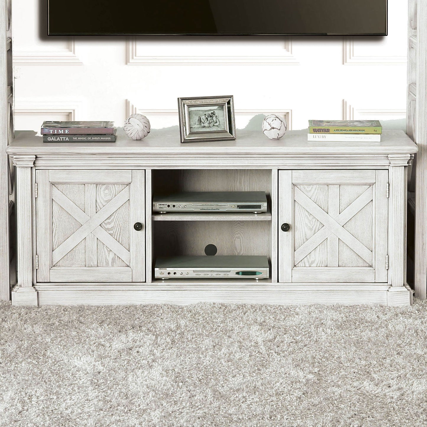 Georgia TV Stand