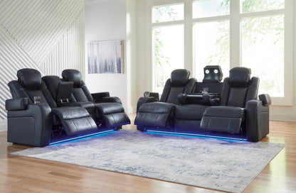 Fyne-Dyme power reclining sofa and loveseat in Sapphire