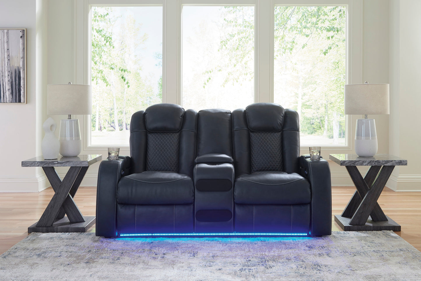 Fyne-Dyme Loveseat in Sapphire