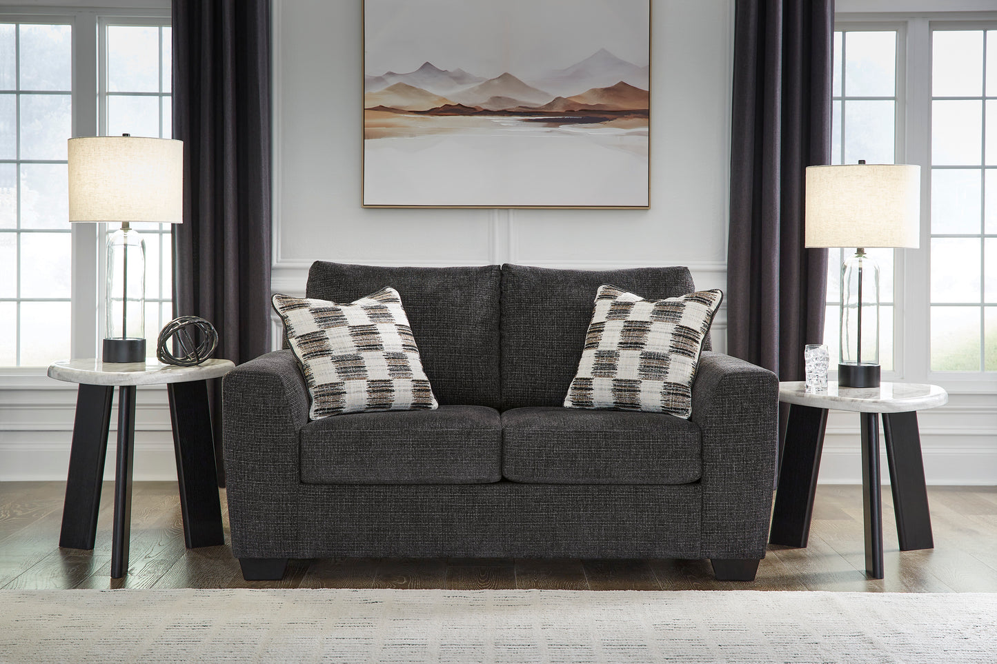 Loreo Collection