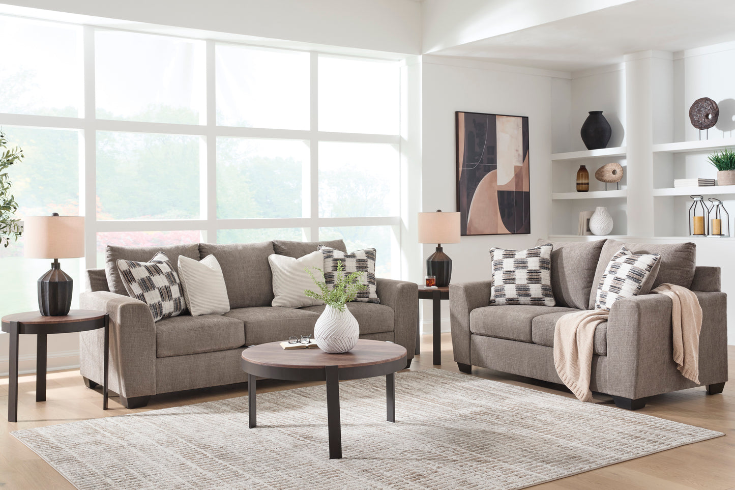 Loreo Collection