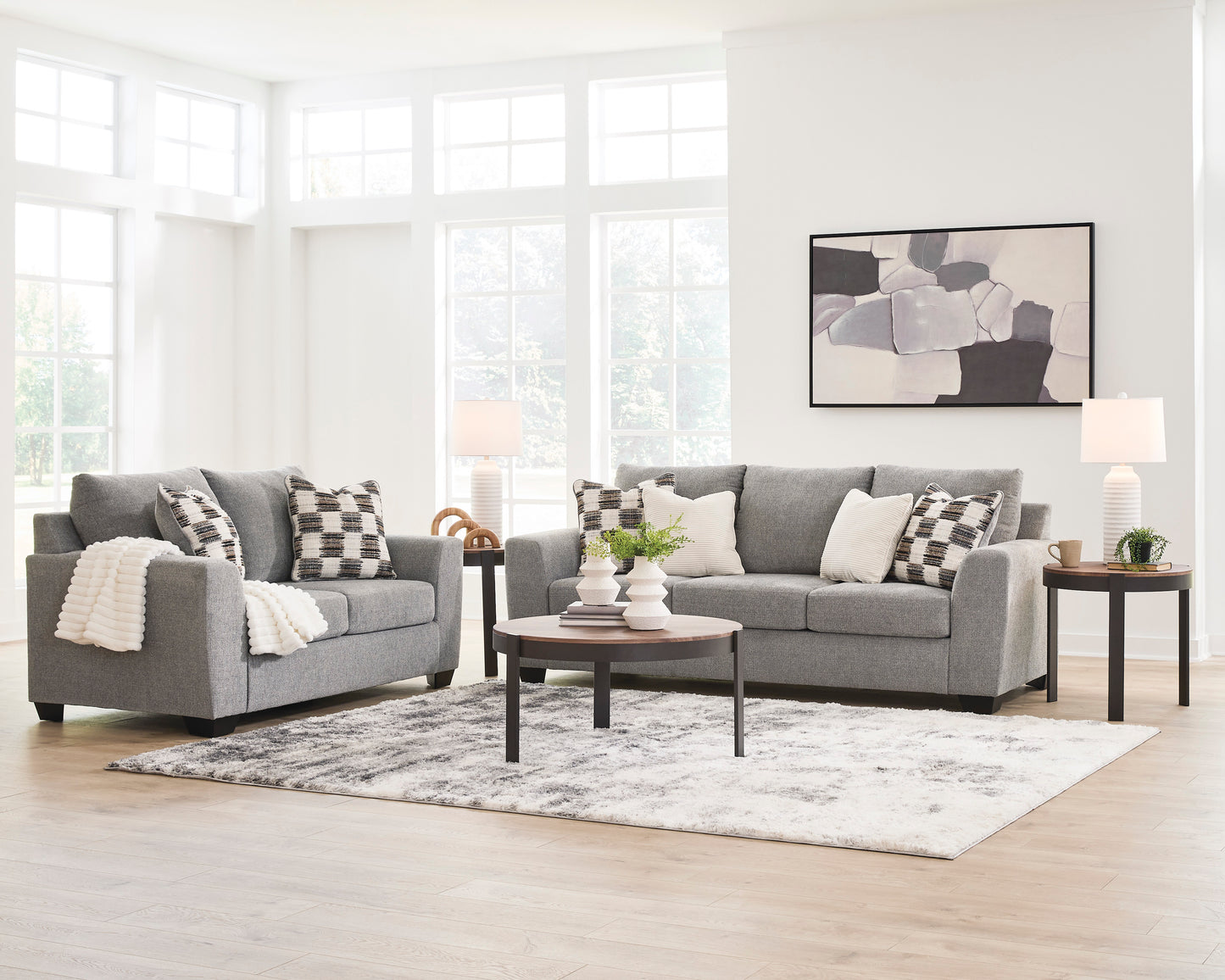 Loreo Collection