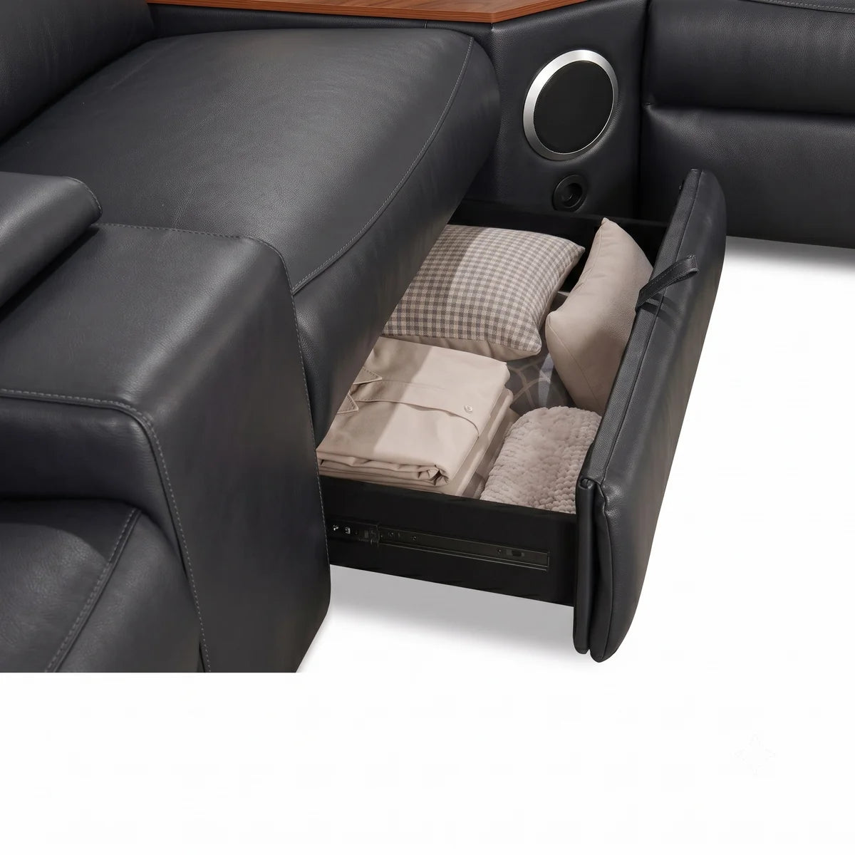 Veyron Power Reclining Sectional - Black