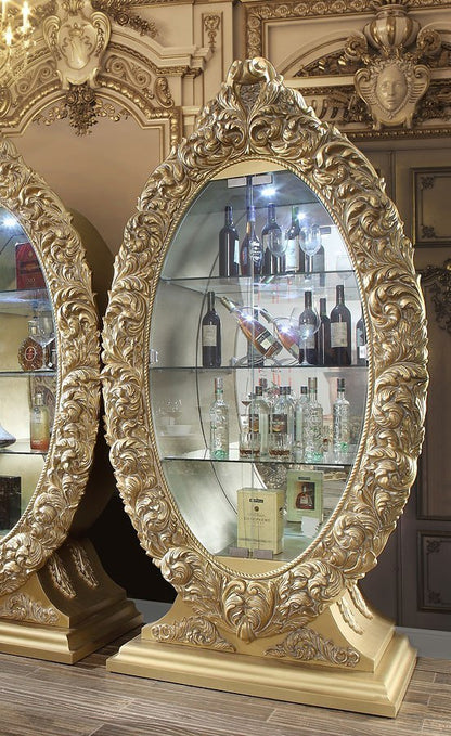 Seville Curio