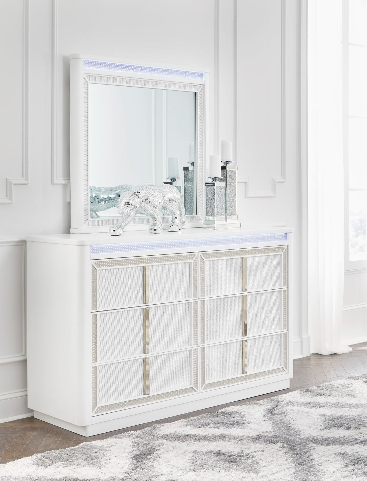 Chalanna dresser and bedroom mirror, Ashley B822-31 B822-36