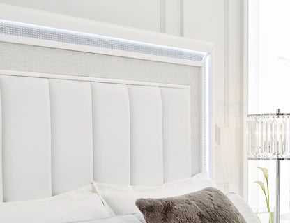 Chalanna upholstered LED headboard detail, Ashley B822