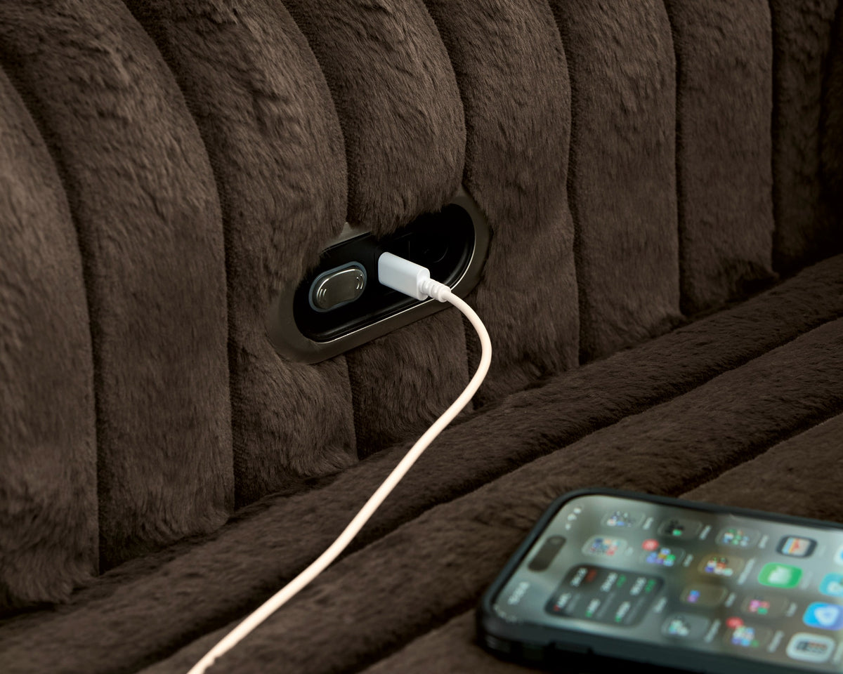 Chalmers Chocolate power controls with USB-A and USB-C charging