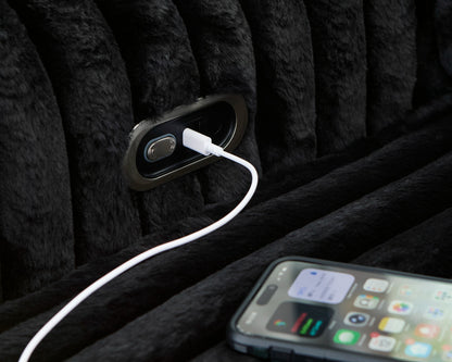 Chalmers Onyx power controls with USB-A and USB-C charging