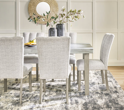 Larawyn 5-piece standard dining set room view