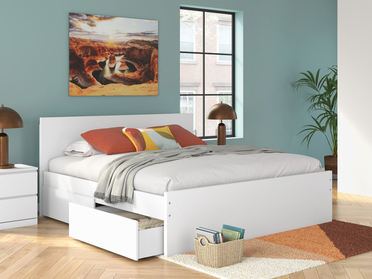 Ashley Onita White bedroom collection — 258-56-95-261(2)-B100-14